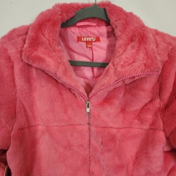 Love83 Faux Fur Jacket in Pink - Size Large - Picture 2 of 8